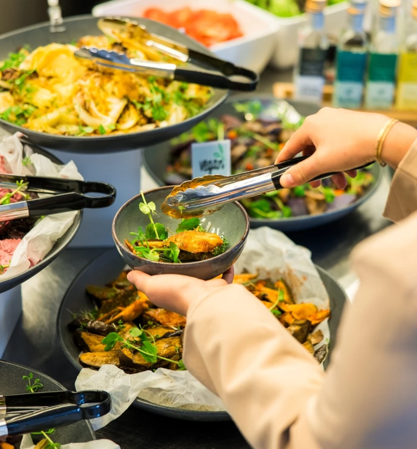 E Hutten FMH 046 8902